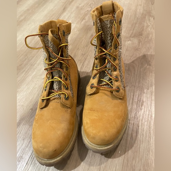 Timberland women’s boots Size 6 - Picture 2 of 4